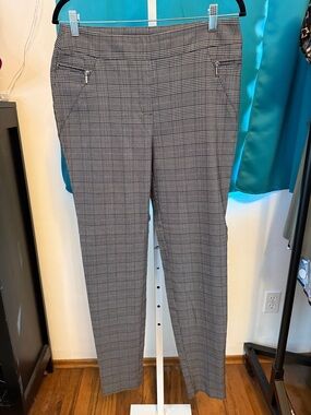 Soho Gray Plaid Skinny Dress Pants